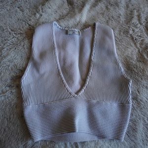 Babaton Cropped V-Neck Top